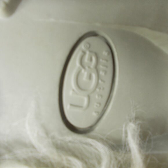 UGG Fluff Momma Ski Apres Furry Women's Boots Size 6 - Picture 7 of 7